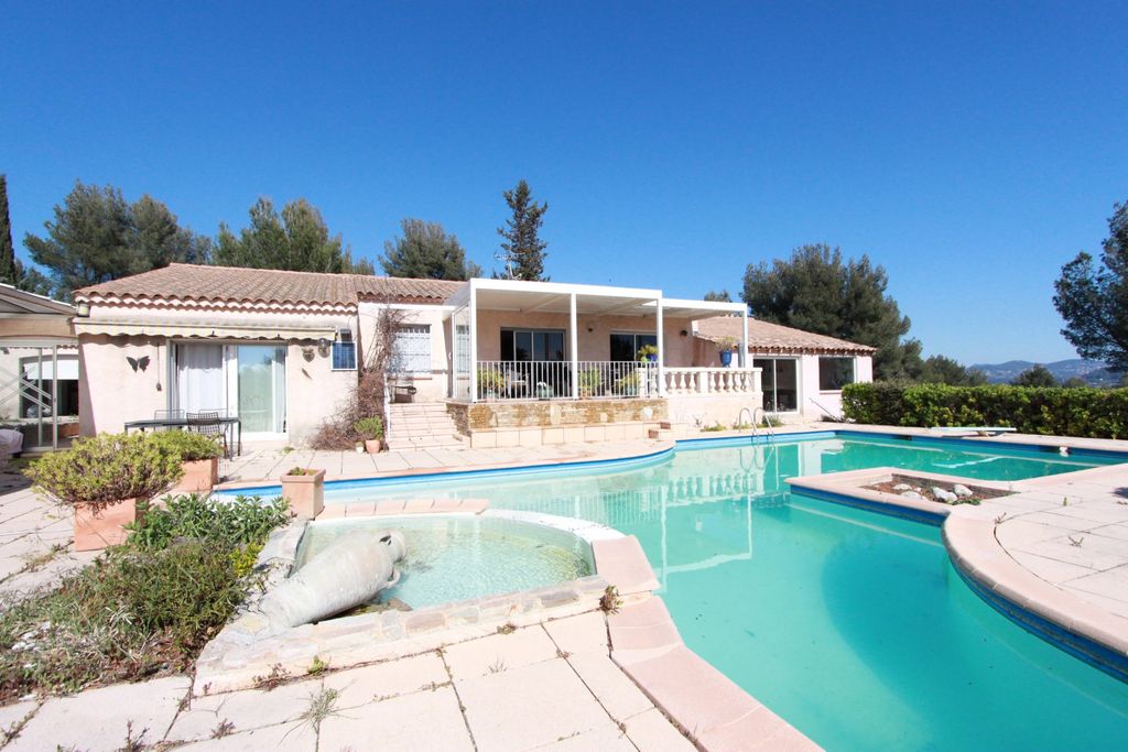 Achat maison à vendre 4 chambres 178 m² - La Cadière-d'Azur