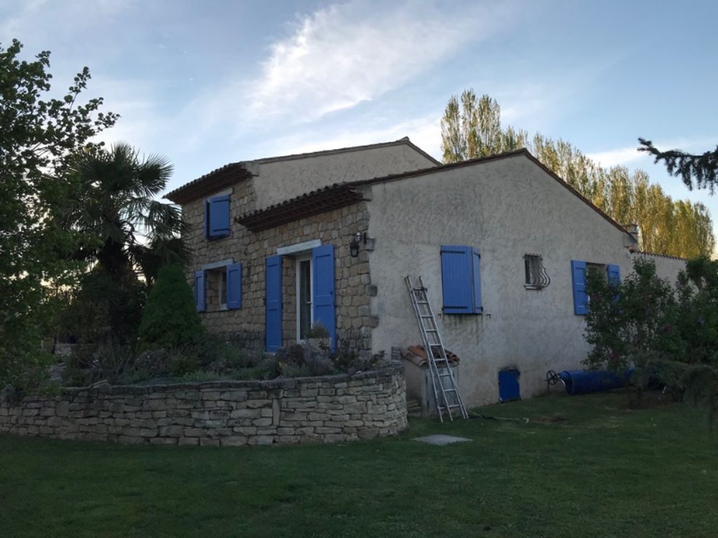 Achat maison à vendre 5 chambres 235 m² - Dauphin