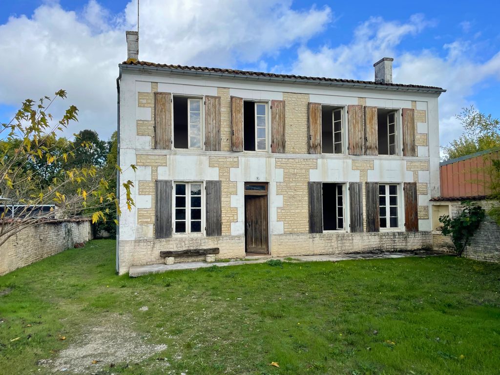 Achat maison à vendre 2 chambres 110 m² - Nercillac