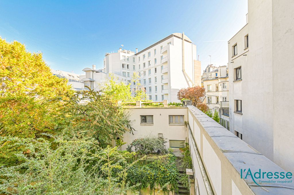 Achat appartement à vendre 2 pièces 51 m² - Paris 11ème arrondissement