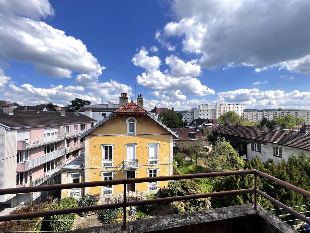 Achat appartement à vendre 6 pièces 122 m² - Besançon