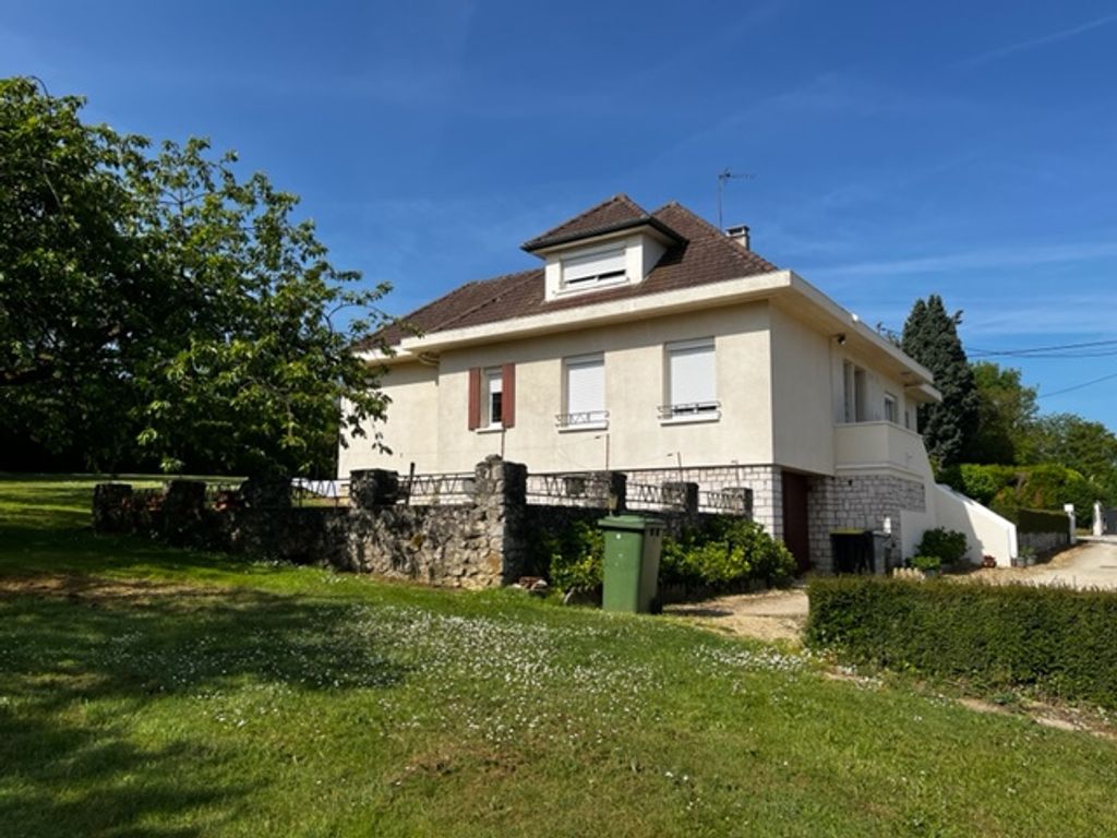 Achat maison à vendre 5 chambres 165 m² - La Ferté-Gaucher