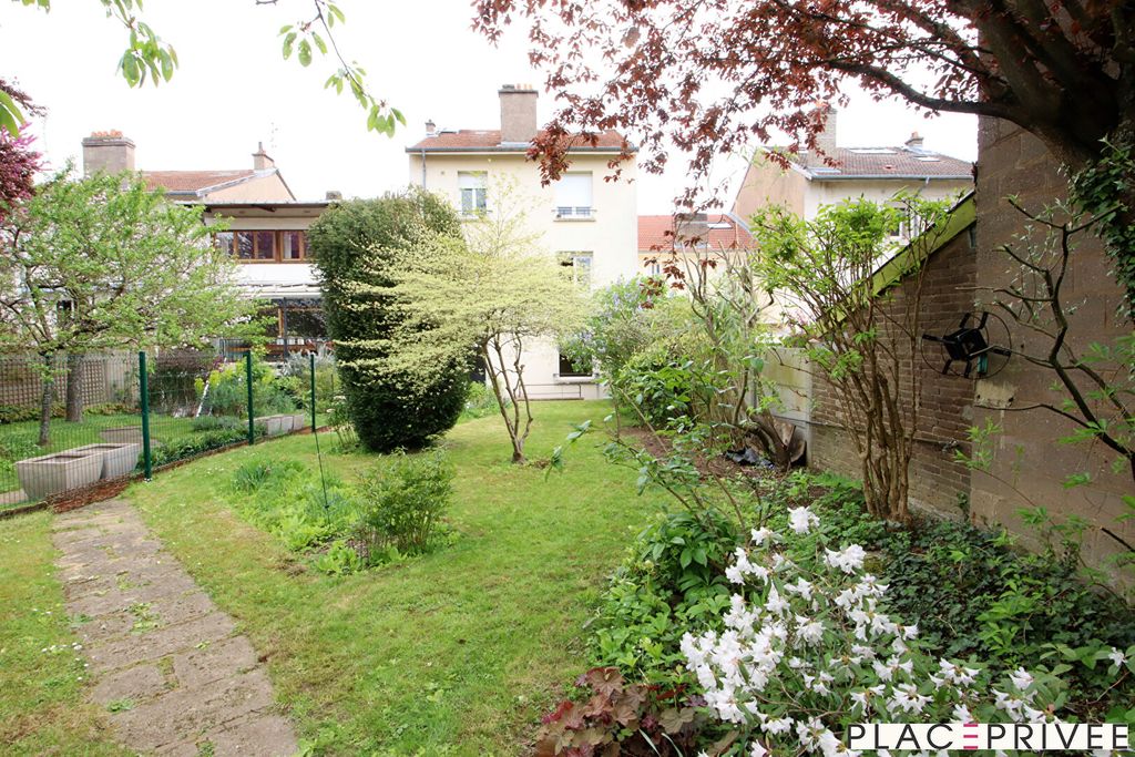 Achat maison à vendre 7 chambres 201 m² - Nancy