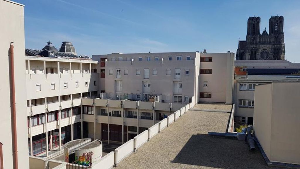 Achat appartement à vendre 5 pièces 125 m² - Reims