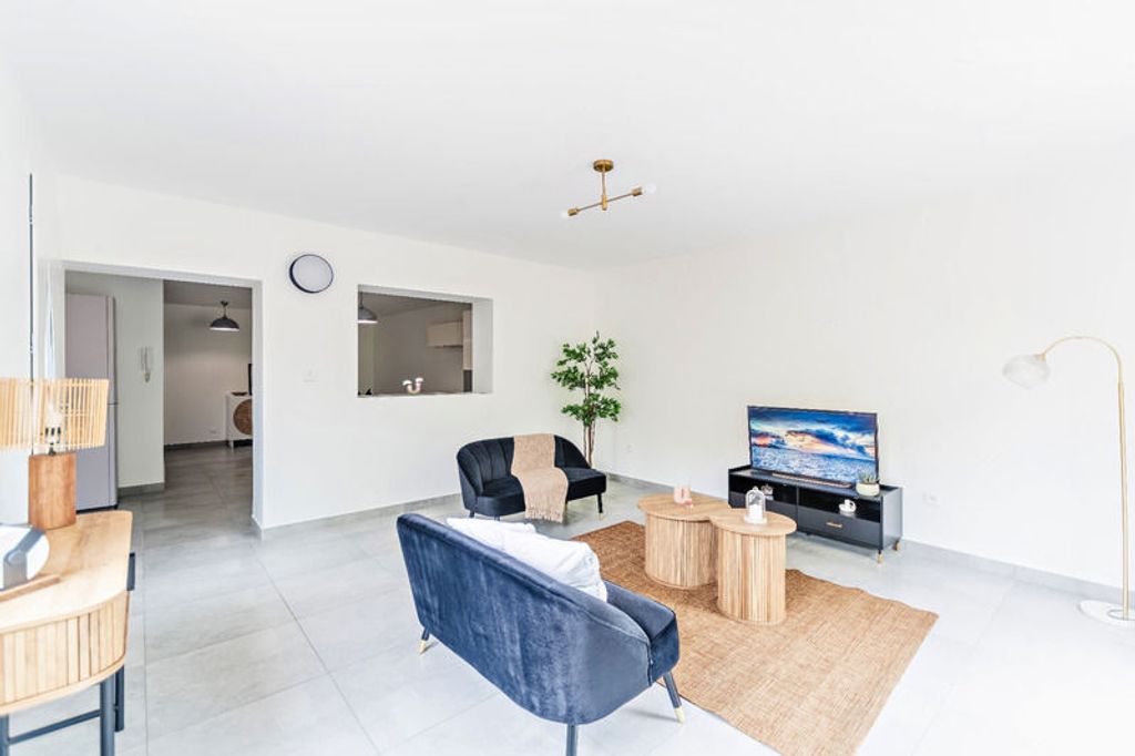 Achat maison à vendre 2 chambres 98 m² - Saint-Cyr-au-Mont-d'Or