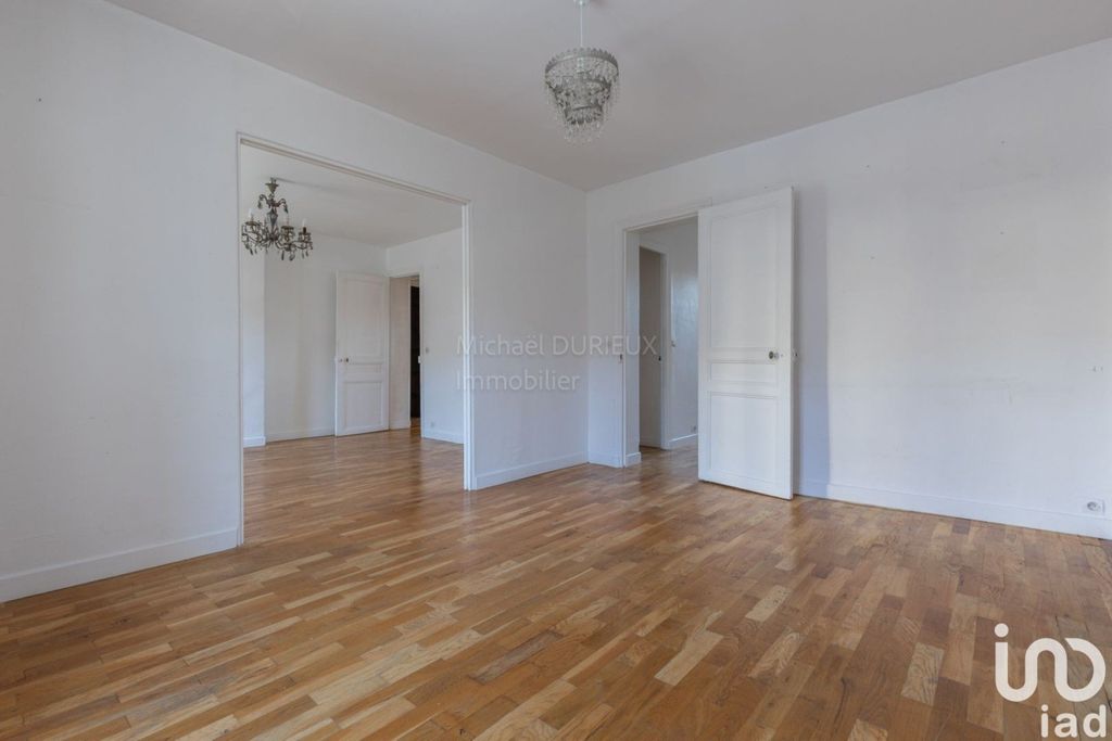 Achat appartement à vendre 4 pièces 77 m² - Pantin