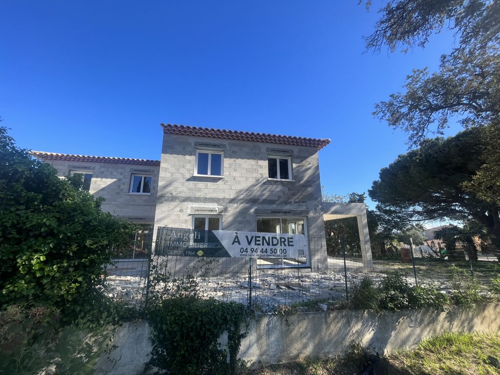 Achat maison à vendre 3 chambres 95 m² - Fréjus