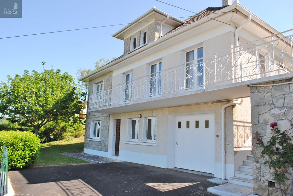 Achat maison à vendre 5 chambres 168 m² - Villefranche-de-Rouergue