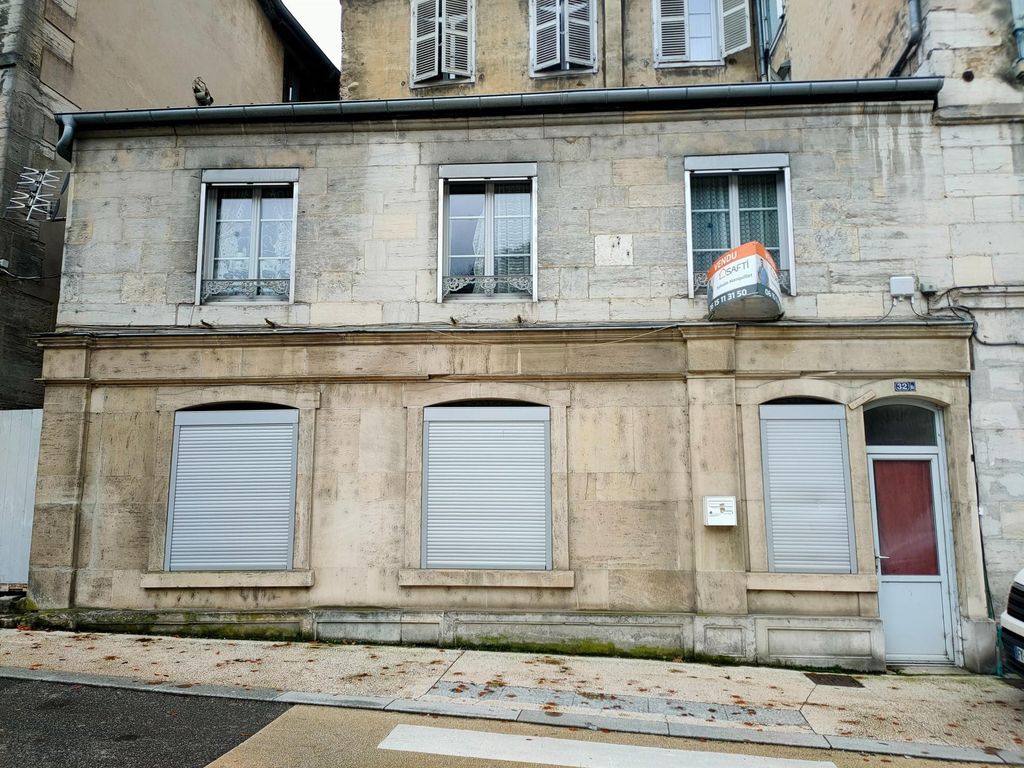 Achat appartement à vendre 4 pièces 105 m² - Salins-les-Bains