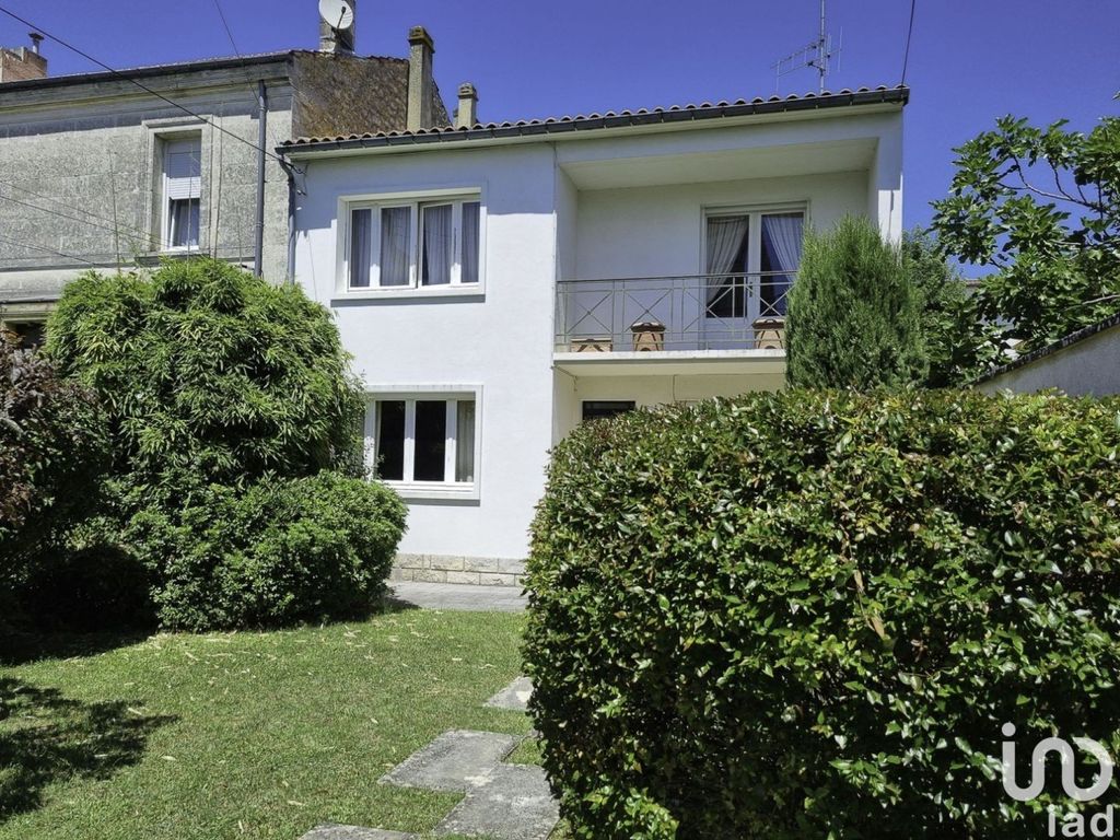 Achat maison à vendre 2 chambres 120 m² - Angoulême