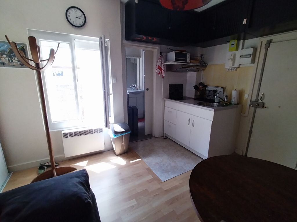 Achat studio à vendre 17 m² - Paris 18ème arrondissement