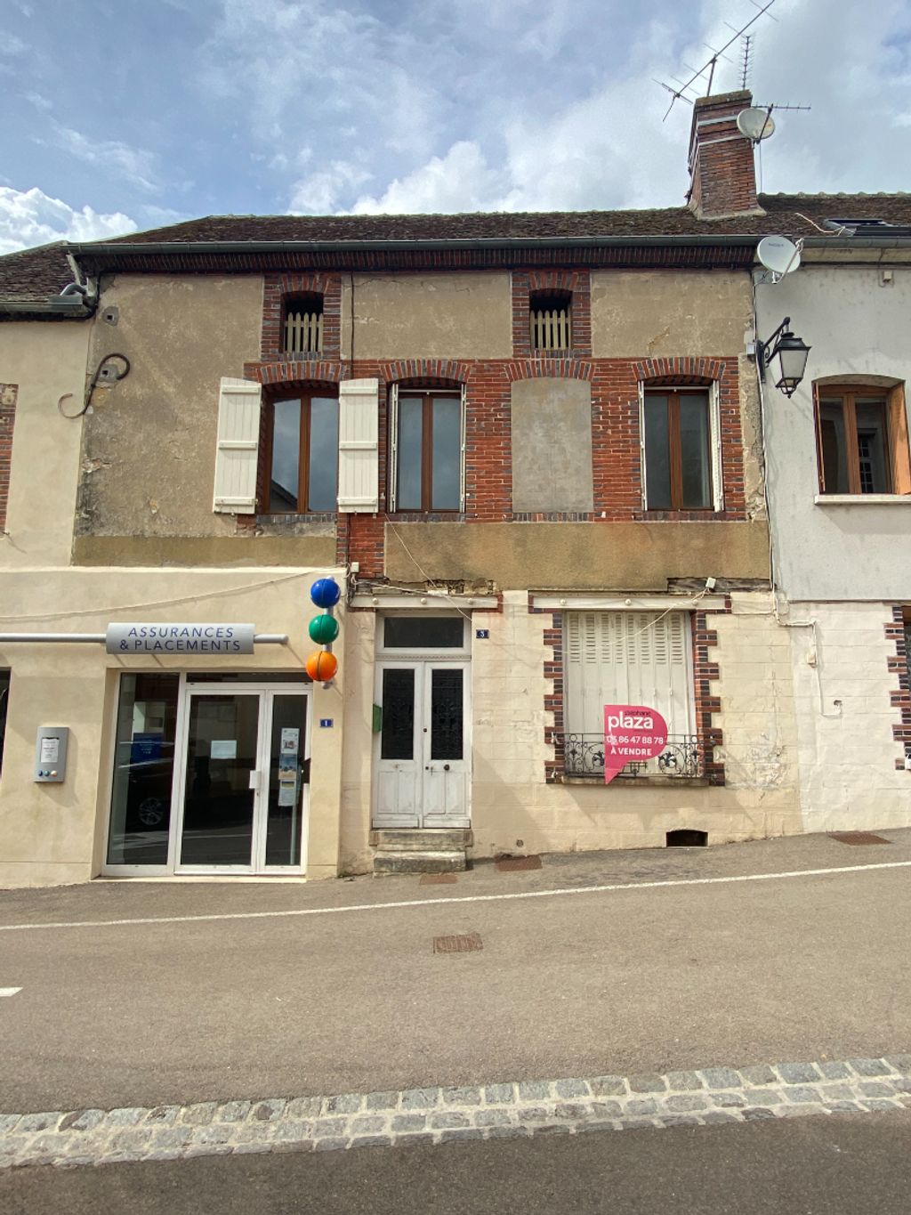 Achat maison à vendre 3 chambres 114 m² - Poilly-sur-Tholon