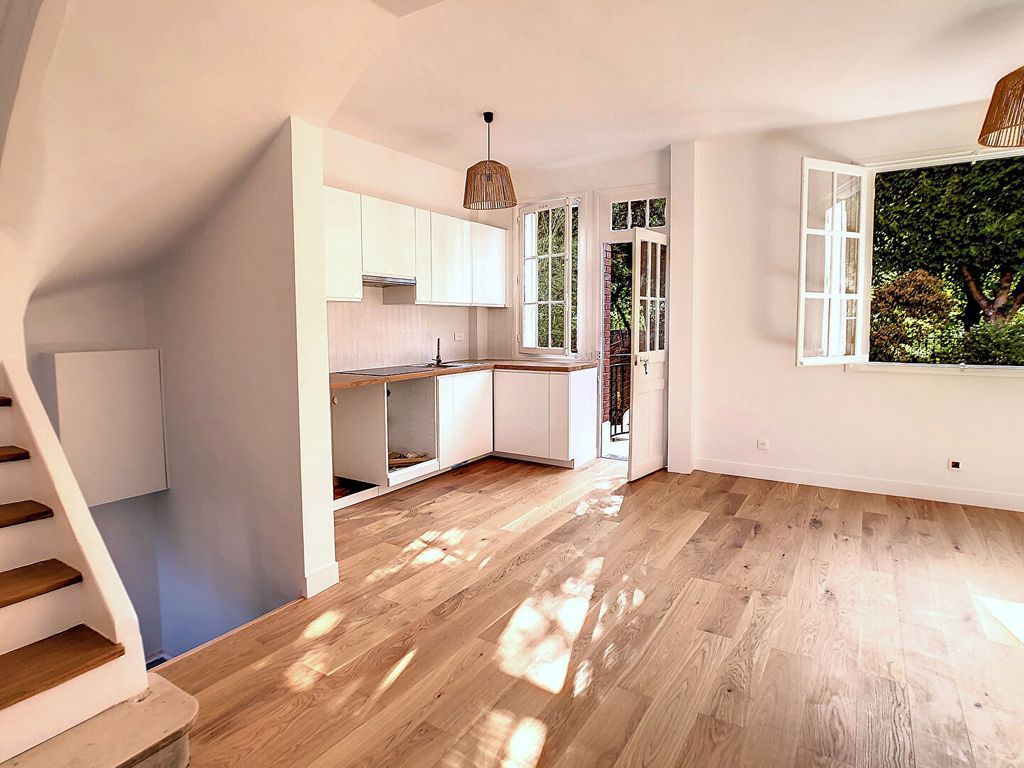 Achat maison à vendre 3 chambres 92 m² - Suresnes