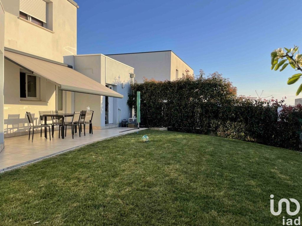 Achat maison à vendre 5 chambres 143 m² - Saint-Herblain