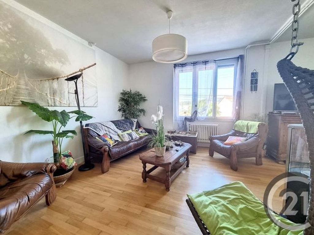 Achat appartement 4 pièces 103 m² - Châtel-Guyon