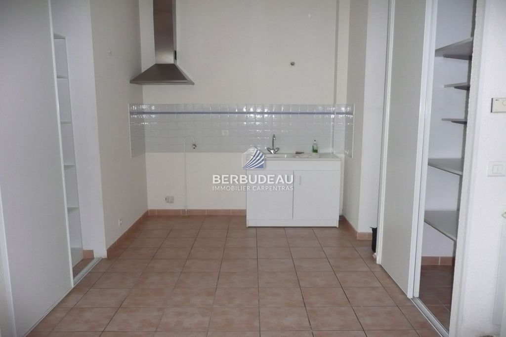 Achat appartement à vendre 2 pièces 54 m² - Carpentras