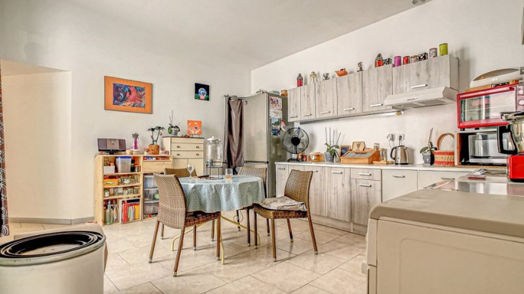 Achat appartement à vendre 3 pièces 87 m² - Bédarieux