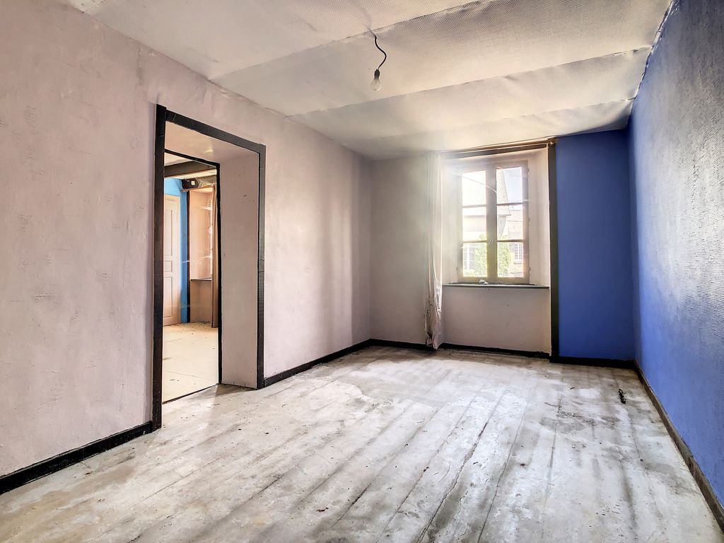 Achat maison à vendre 4 chambres 93 m² - Saint-Sauveur-Lendelin