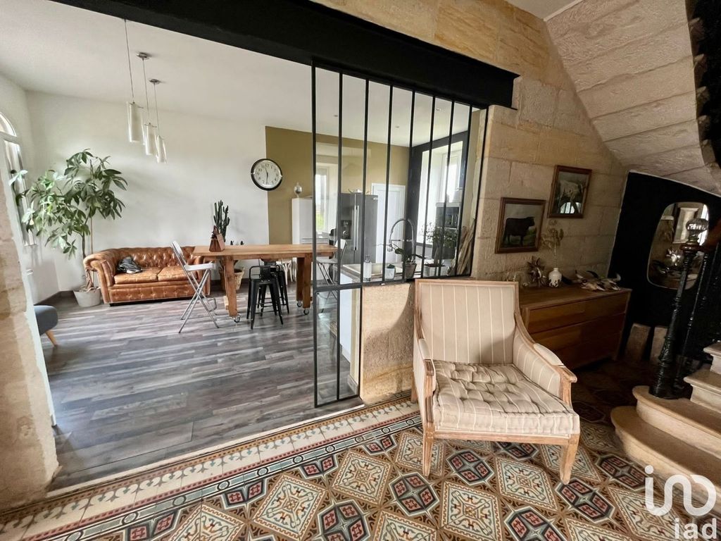Achat maison à vendre 4 chambres 215 m² - Podensac