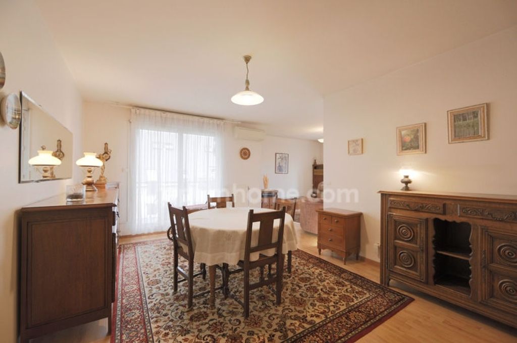 Achat appartement à vendre 4 pièces 89 m² - Saint-Ouen