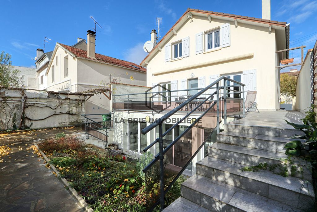 Achat maison à vendre 3 chambres 156 m² - Villeneuve-Saint-Georges