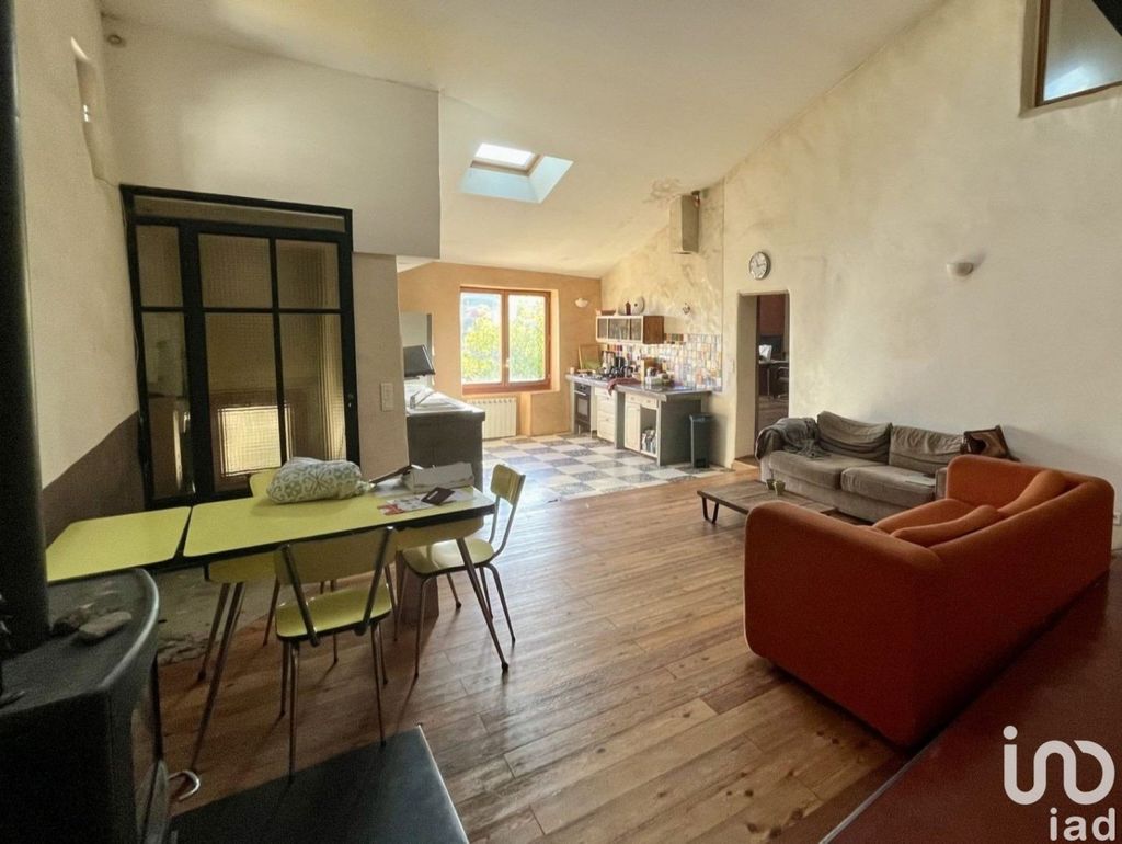 Achat maison à vendre 5 chambres 257 m² - La Roque-d'Anthéron
