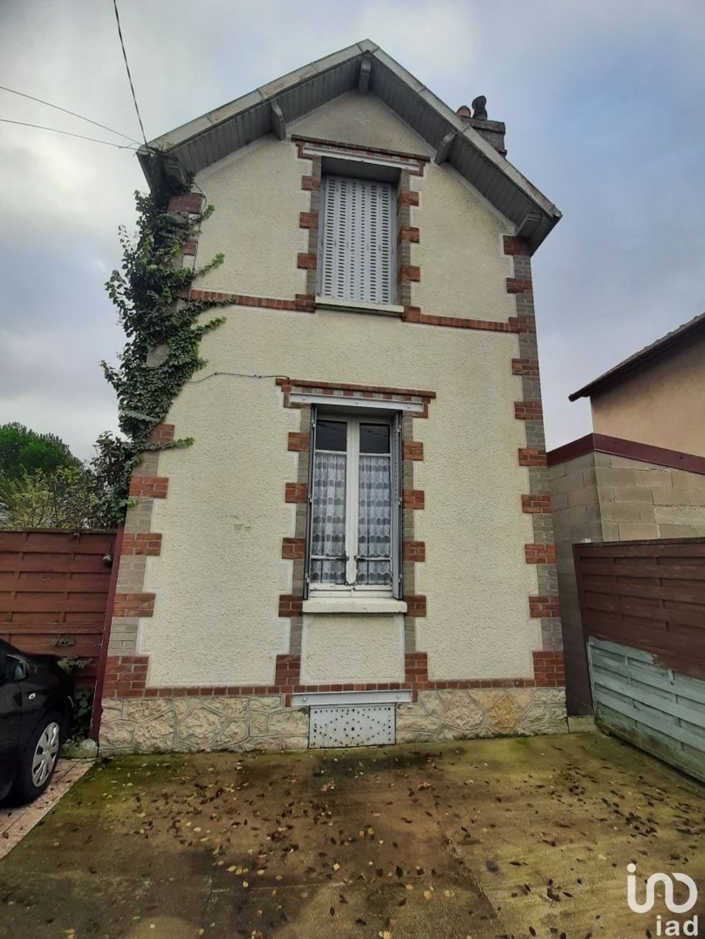 Achat maison à vendre 2 chambres 59 m² - Romilly-sur-Seine