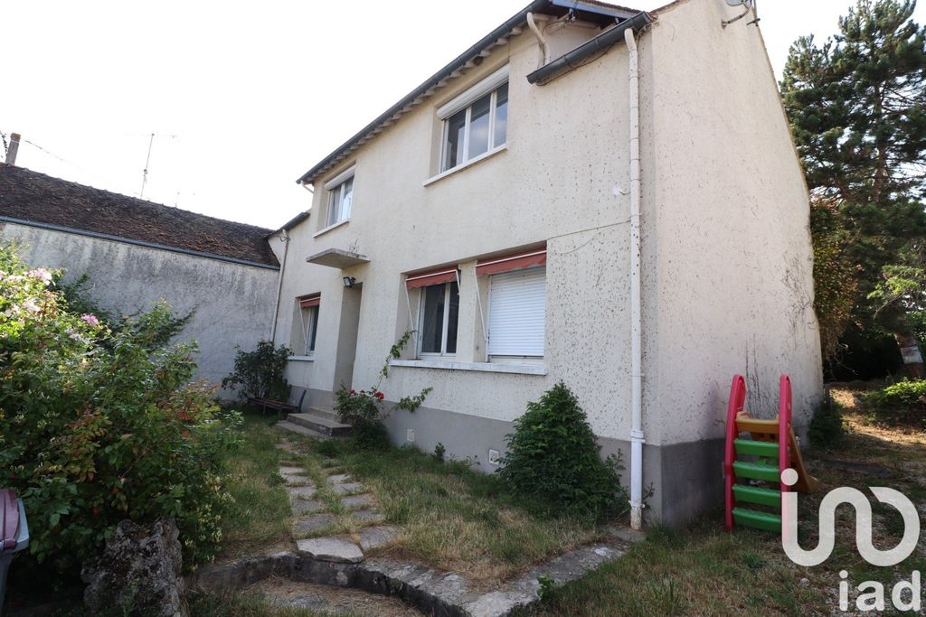 Achat maison à vendre 2 chambres 100 m² - Nemours