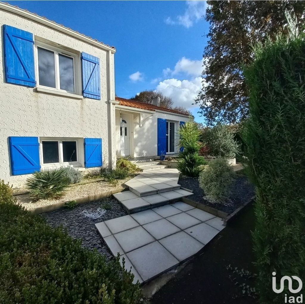 Achat maison 6 chambre(s) - Le Poiré-sur-Vie