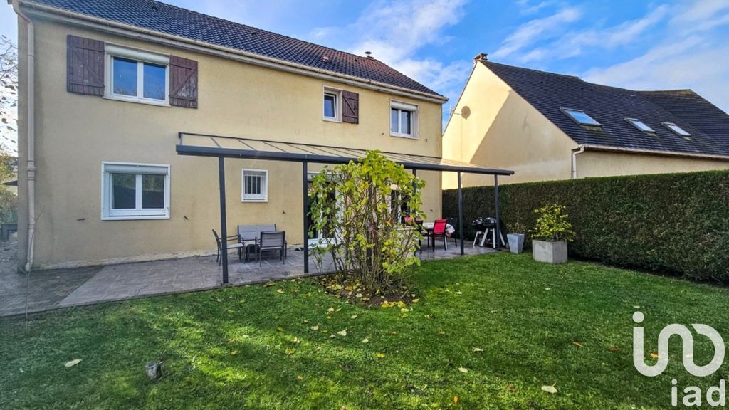 Achat maison à vendre 5 chambres 152 m² - Vauréal