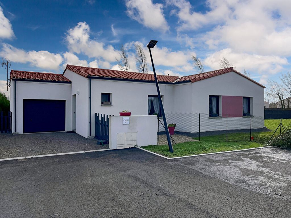 Achat maison à vendre 3 chambres 98 m² - Saint-Jean-de-Monts