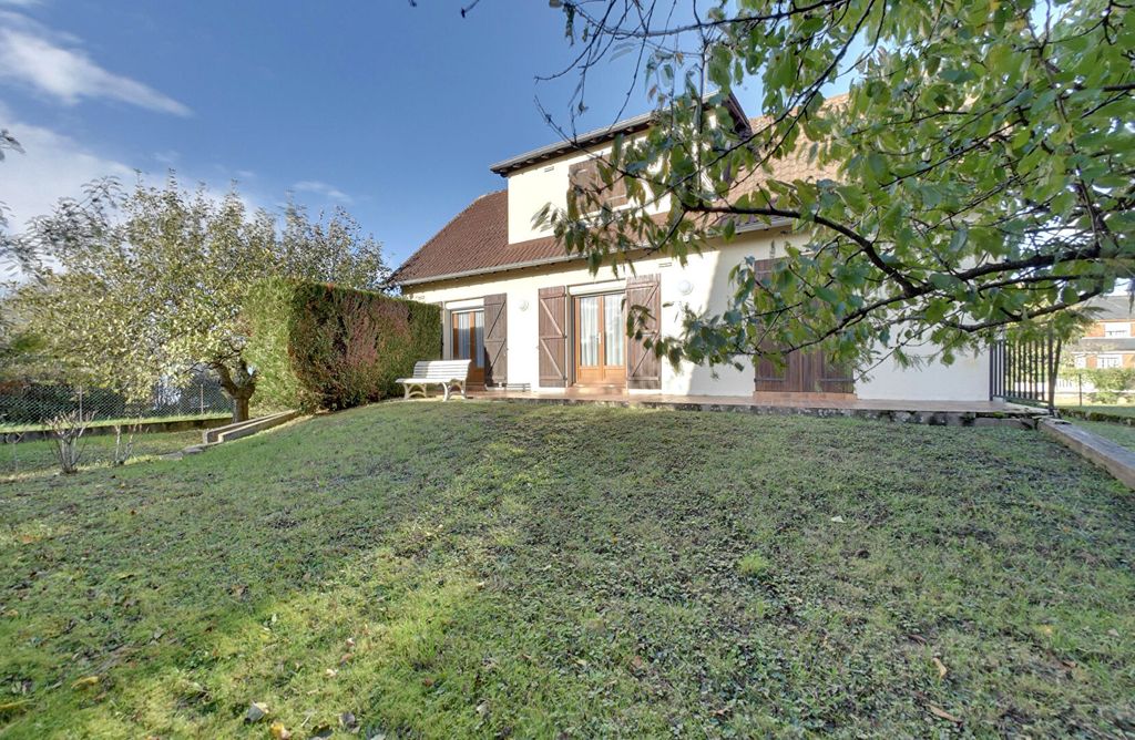 Achat maison à vendre 5 chambres 137 m² - Auxerre