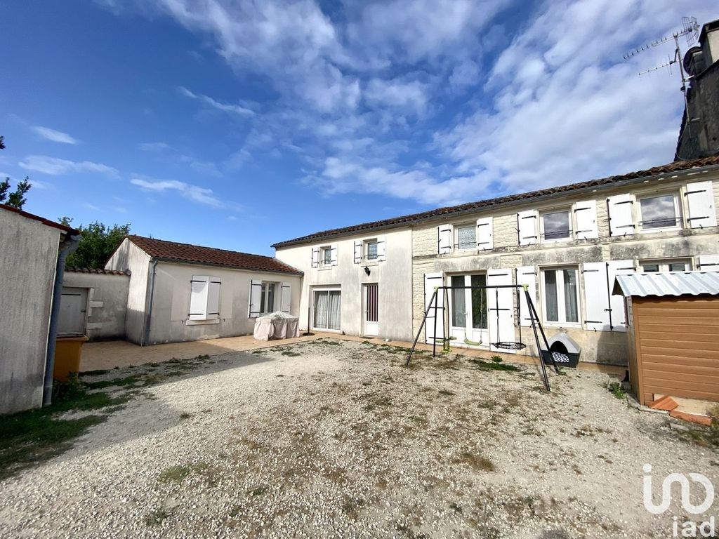 Achat maison à vendre 6 chambres 170 m² - Merpins