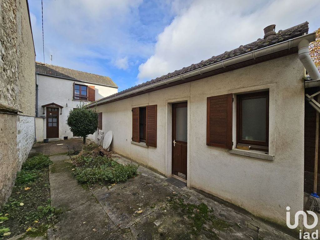 Achat maison à vendre 2 chambres 85 m² - Fontainebleau