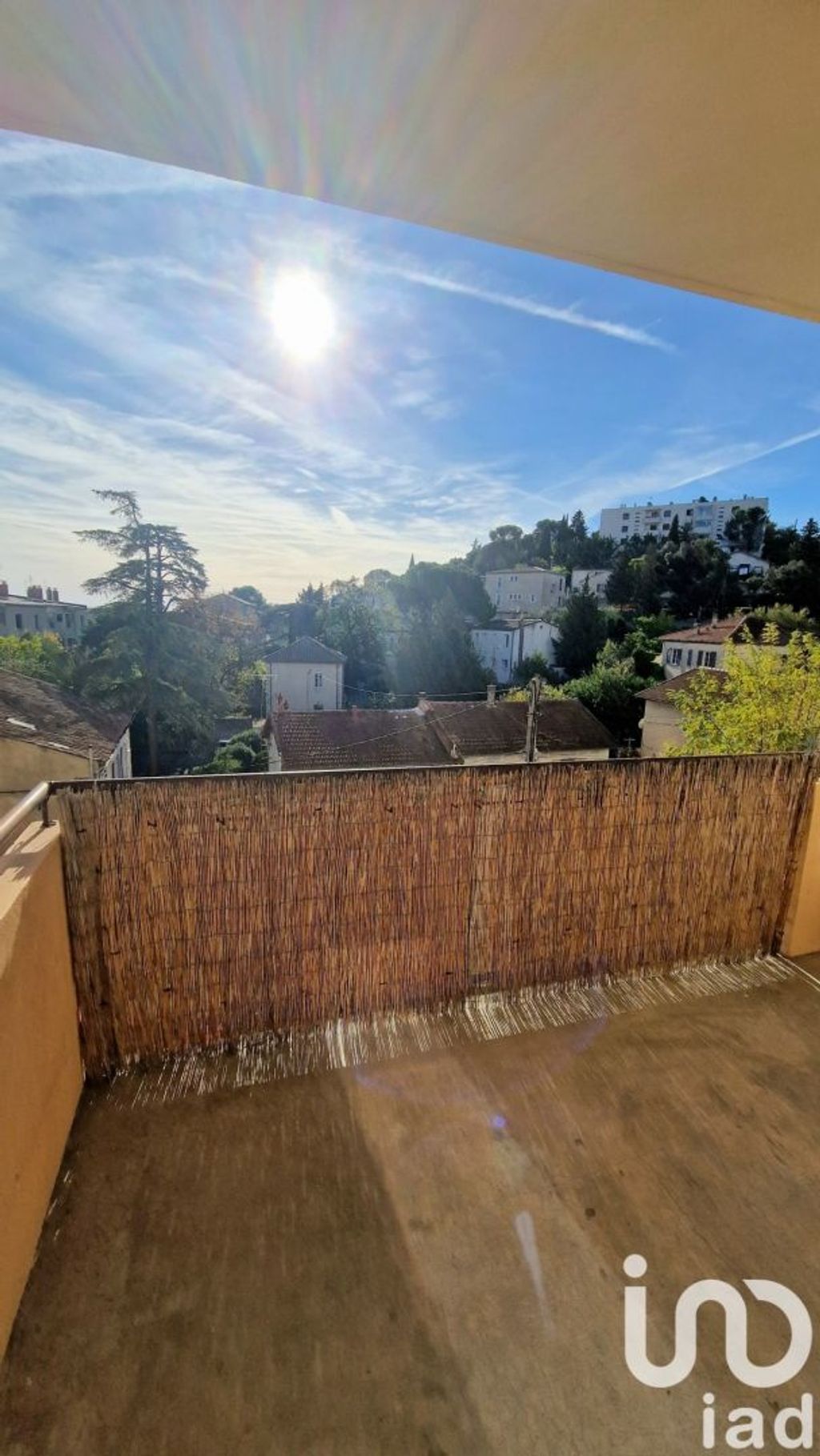 Achat appartement à vendre 2 pièces 67 m² - Nîmes