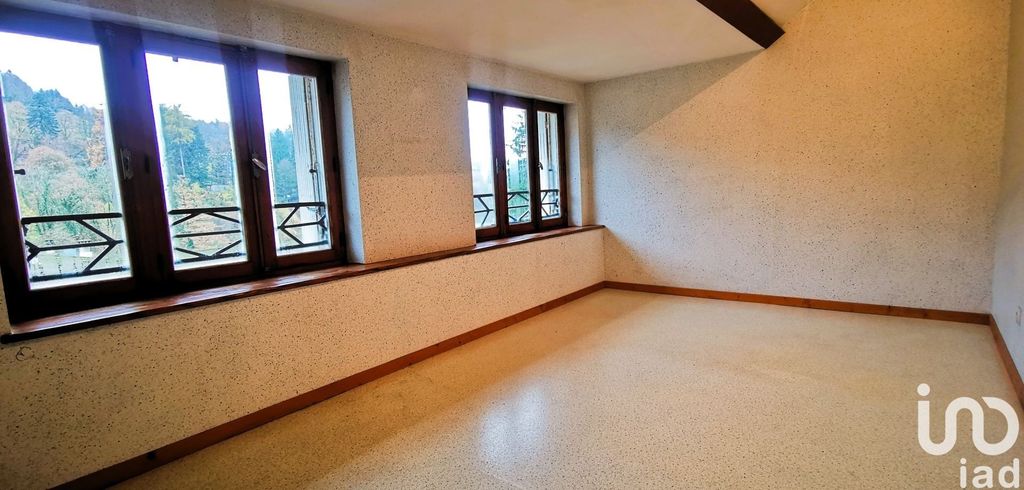 Achat appartement à vendre 5 pièces 80 m² - Plombières-les-Bains