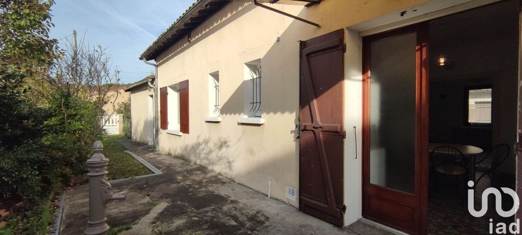 Achat maison à vendre 2 chambres 96 m² - Port-Sainte-Foy-et-Ponchapt