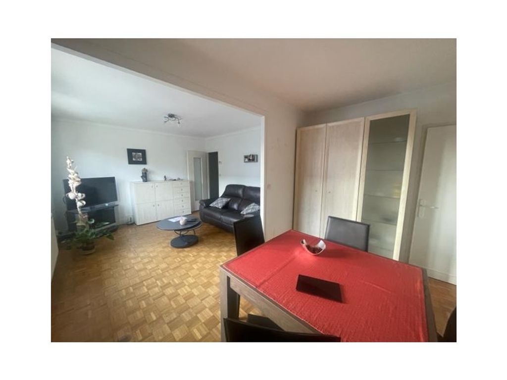 Achat maison à vendre 3 chambres 98 m² - Saint-Doulchard