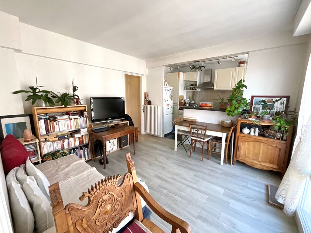 Achat appartement à vendre 2 pièces 37 m² - Fontenay-sous-Bois