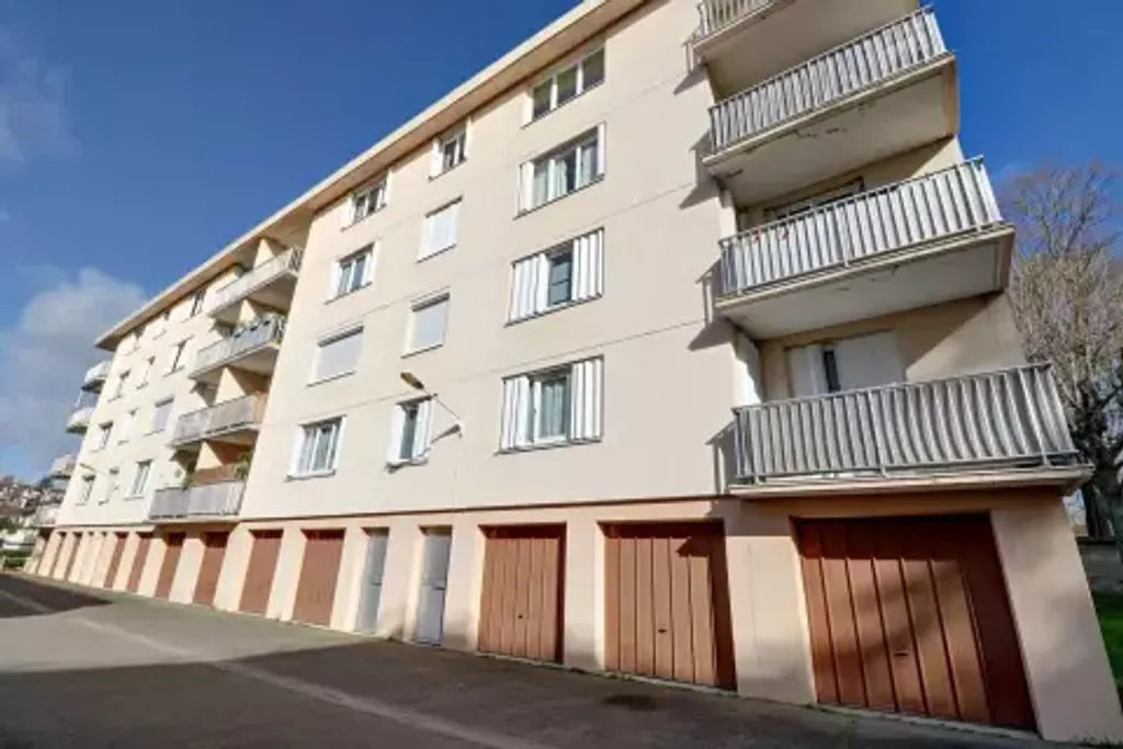 Achat appartement à vendre 4 pièces 84 m² - Maurecourt