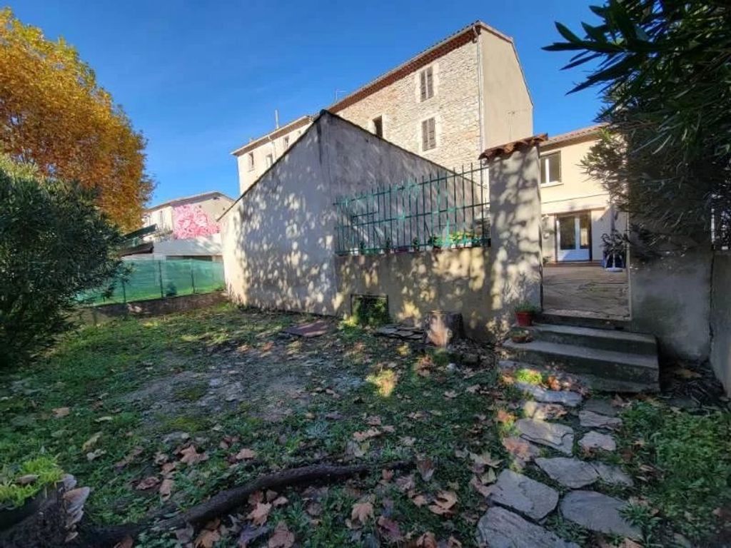 Achat maison à vendre 3 chambres 105 m² - Bessèges