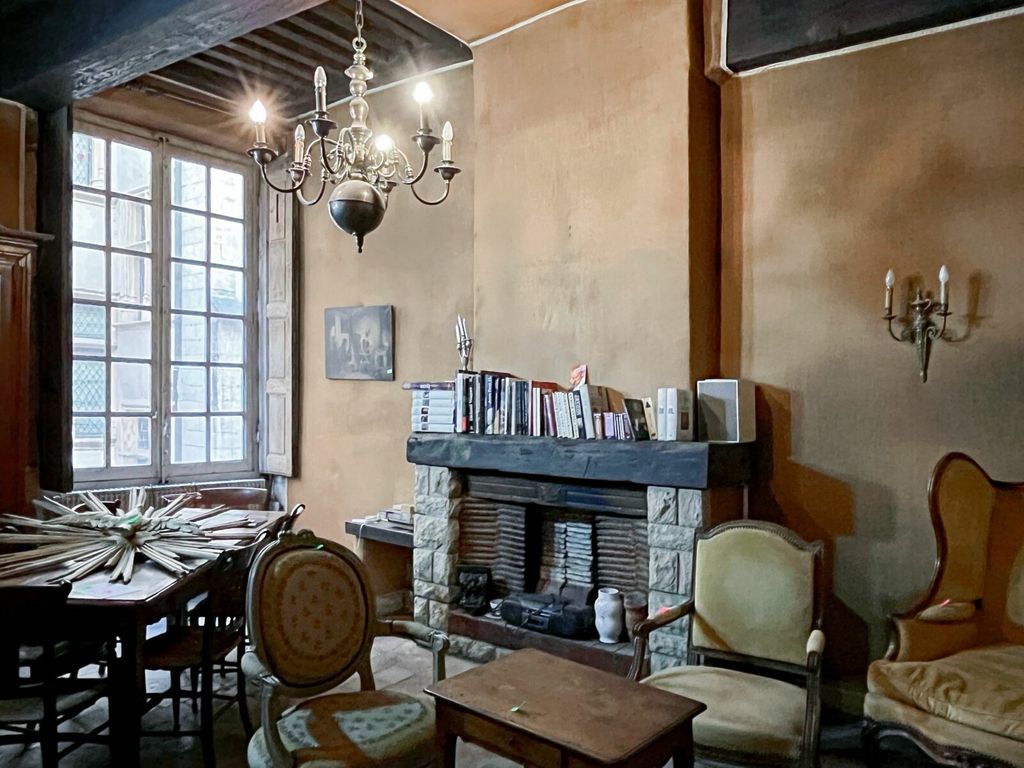 Achat appartement à vendre 2 pièces 69 m² - Lyon 5ème arrondissement