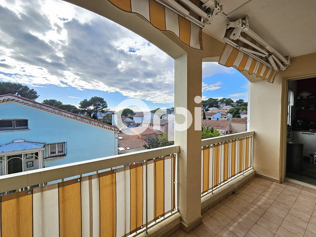 Achat appartement à vendre 3 pièces 73 m² - Sanary-sur-Mer