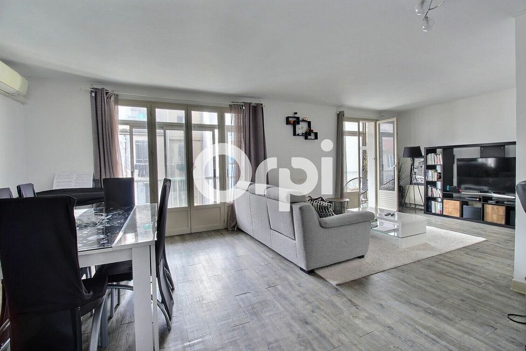 Achat appartement à vendre 4 pièces 92 m² - Marseille 4ème arrondissement