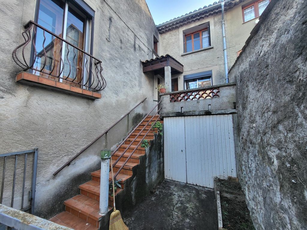 Achat maison à vendre 6 chambres 117 m² - Saint-Jean-de-Maruéjols-et-Avéjan