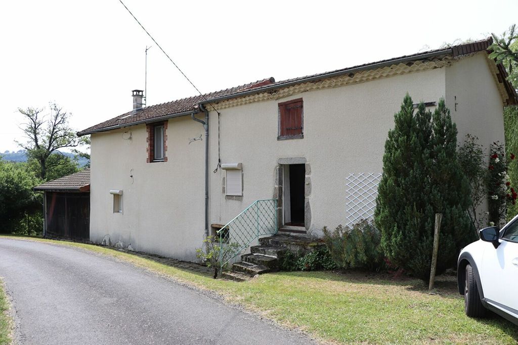 Achat maison à vendre 2 chambres 108 m² - Saint-Dier-d'Auvergne