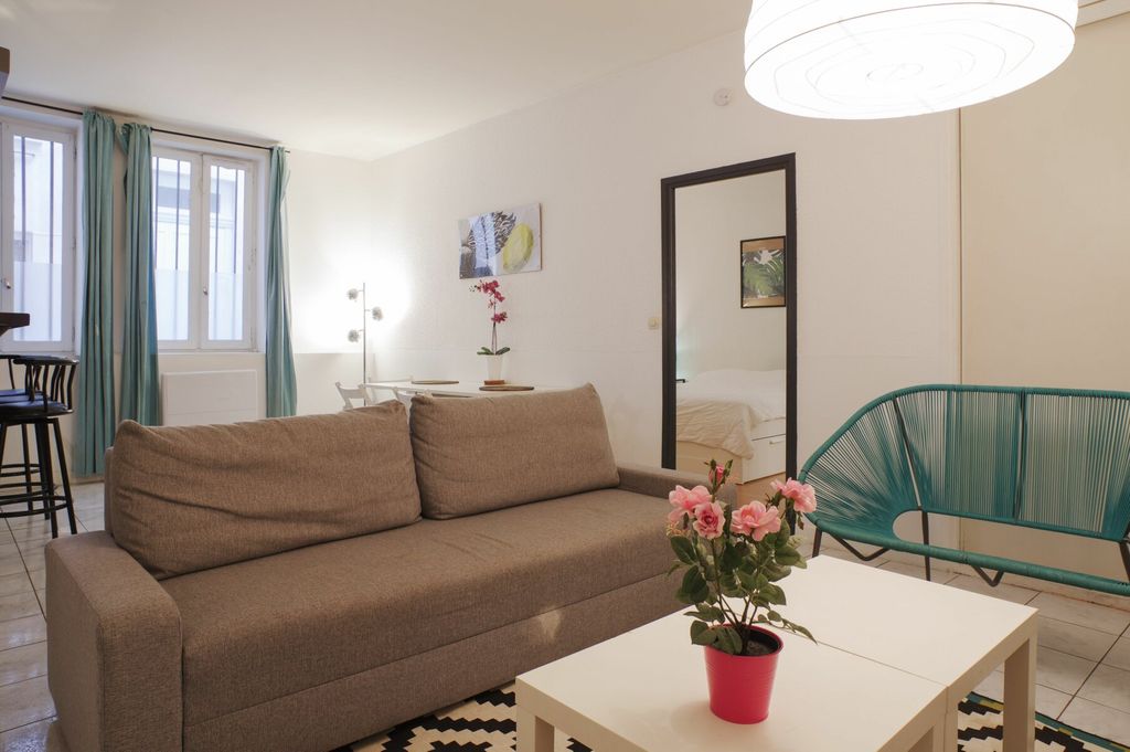 Achat appartement à vendre 2 pièces 57 m² - Lyon 7ème arrondissement