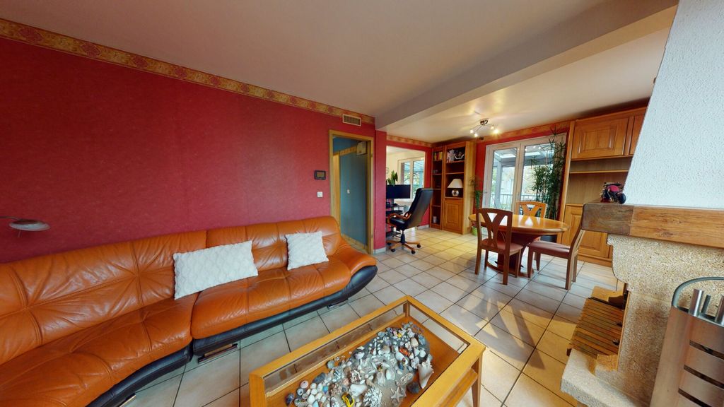 Achat maison à vendre 3 chambres 74 m² - Houssen