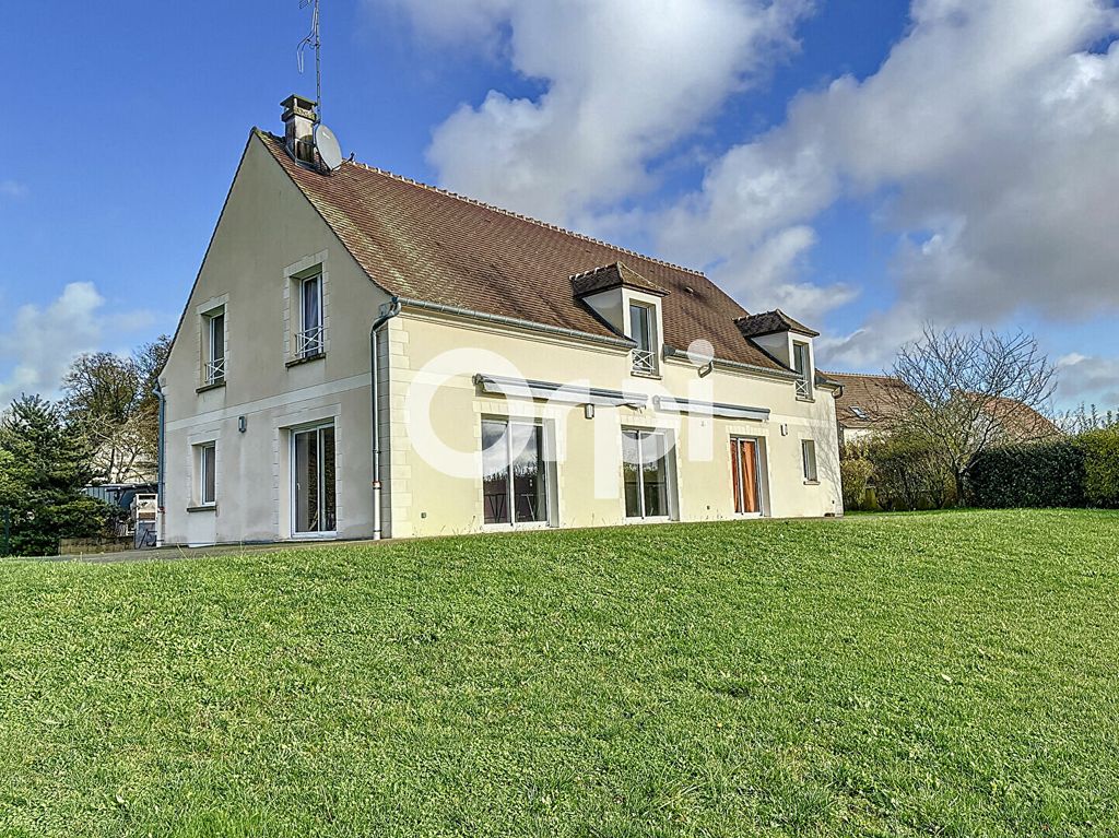 Achat maison à vendre 5 chambres 219 m² - Compiègne