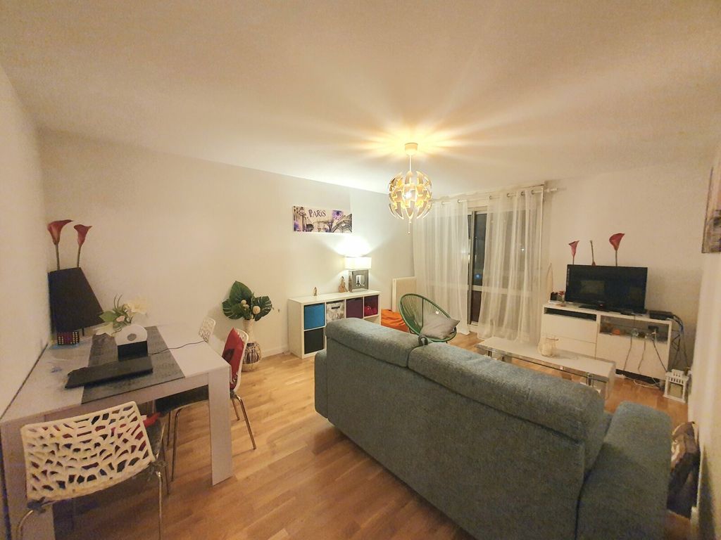 Achat appartement à vendre 2 pièces 55 m² - Villeurbanne